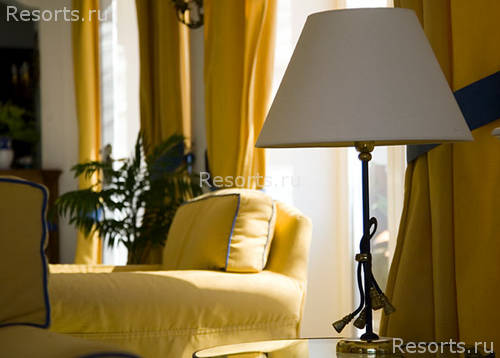 Luna Hotel 25